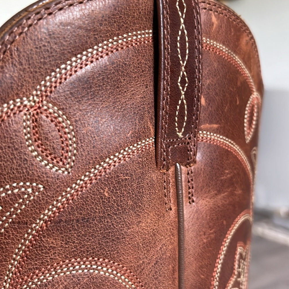 Ariat boots - Picture 7 of 9